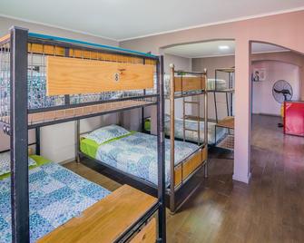 La Chimba Hostel - Santiago - Phòng ngủ