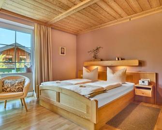 Cozy allergy-friendly vacation apartment in the Bavarian Forest - Frauenau - Schlafzimmer