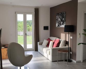 Cinque Terre, Tuscany, Liguria, Lerici #5 - Lerici - Living room