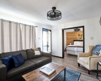 Misty Mountain Lodge - אסטס פארק - סלון