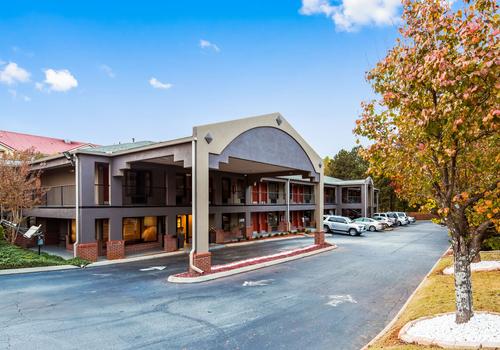 14 Best Hotels In Newnan Hotels From 69 Night Kayak