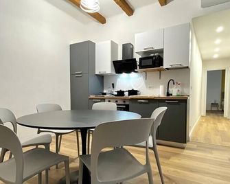 Happy Family Apartments San Luca - Génova - Cocina