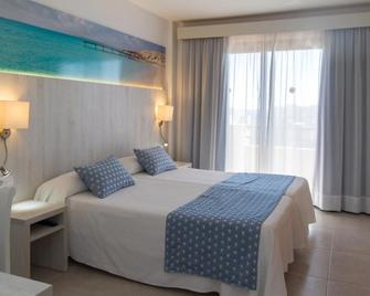 Club Can Bossa - Sant Jordi de ses Salines - Bedroom