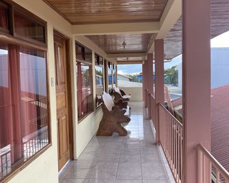 Hotel La Puesta Del Sol B&B - Monteverde - Balcón