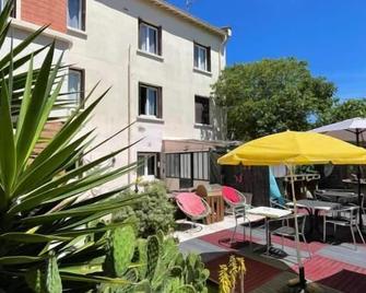 Hotel Clair Logis - Argelès-sur-Mer - Patio