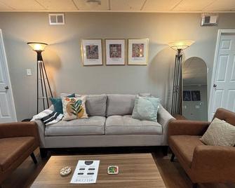 The Lair @ Greens Mill -35% discount for 28+ days - Spring Hill