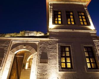 Kayakapi Premium Caves - Cappadocia - Ürgüp - Bygning