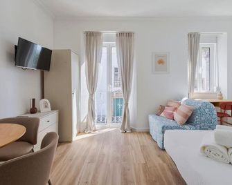 Felp Santa Maria 3 - Setúbal - Salon