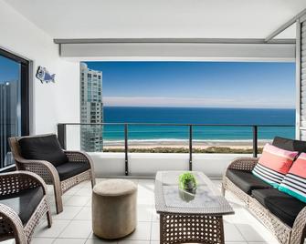 Ultra Broadbeach - Broadbeach - Balcony