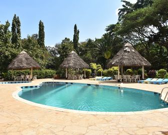 모로고로 호텔 - 모로고로 - 수영장