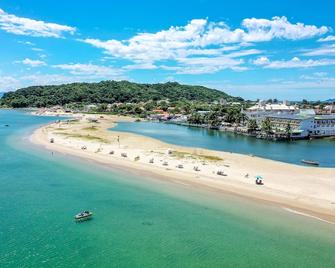 Costa Norte Ponta das Canas Hotel - Florianopolis - Beach
