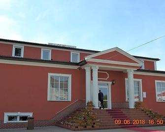 Hotelik Karter - Warsaw - Building