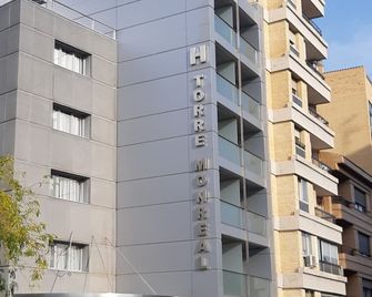 Hostal Y Apartamentos Torre Monreal - Tudela - Building