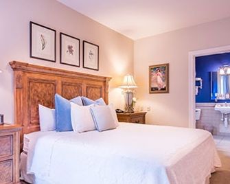 Brick Street Inn - Zionsville - Phòng ngủ