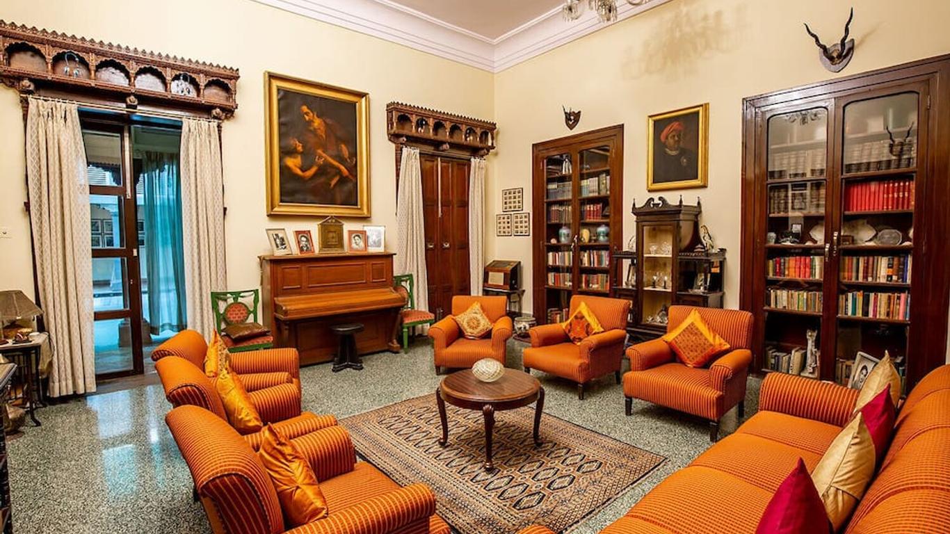 Nilambag Palace Hotel