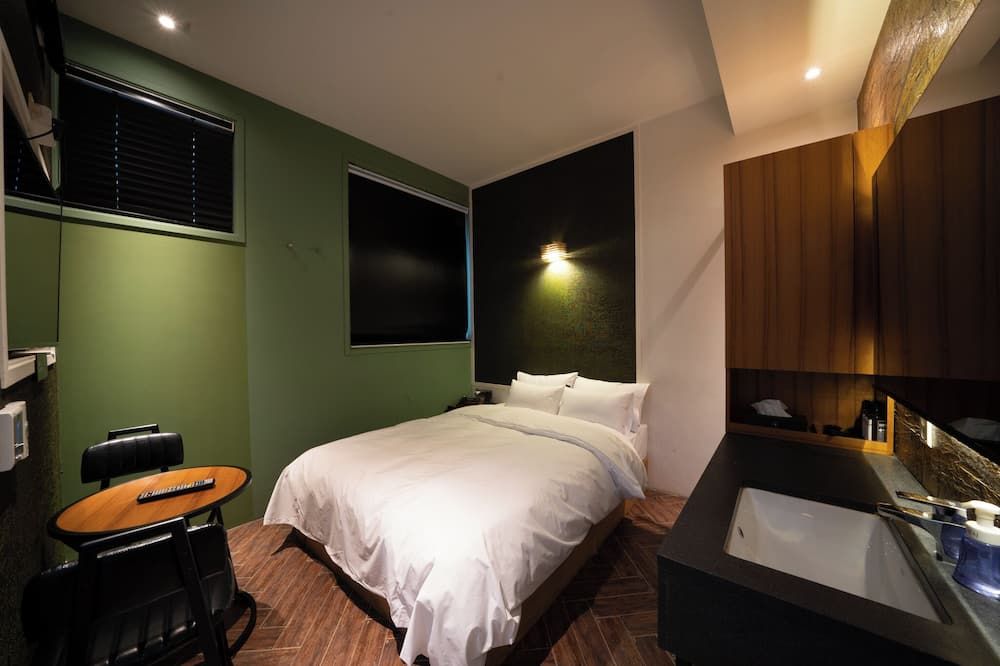 إتش أفينيو هوتل يوكسام