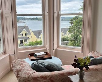 Lynwood house - Cobh