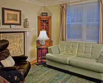 The Galloway House Inn - Savannah - Living room
