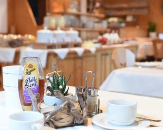 Pension-Appartement Mitterhofer - Scena - Restaurant