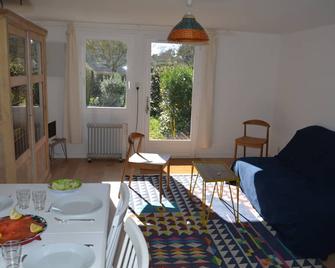 3 bedroom house garden the tranquil Gulf of Morbihan, in Baden larmor - Larmor-Baden - Salon