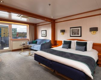 Sunborn London Yacht Hotel - London - Bedroom