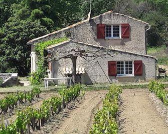 Country House Above A Gallo-Roman Fountain Indexed - La Cadière-d'Azur - Building