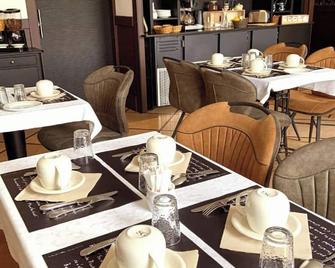 Auberge De La Marine - Saint-Jean-de-Losne - Restaurante