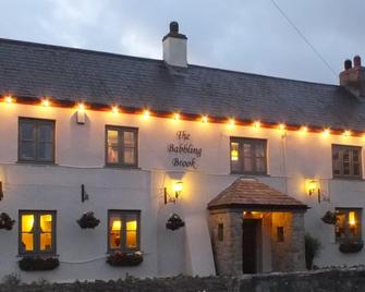 The Babbling Brook - Bridgwater - Edificio