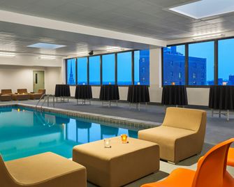 Aloft South Bend - סאות' בנד - בריכה