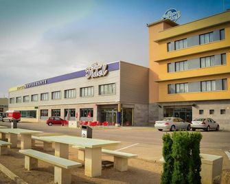 Hospedium Hotel Don Fidel - Cuarte de Huerva - Edificio