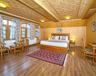 Shaw Inn - Gulmarg - Bedroom