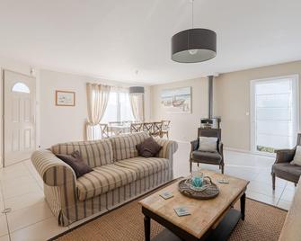 Maison proche de la plage - Les Moutiers-en-Retz - Salon