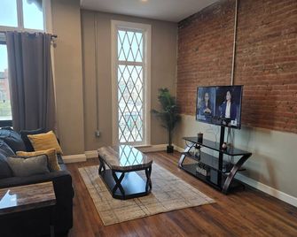 Midtown Hideaway - Cleveland