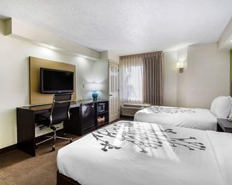 Sleep Inn Near Busch Gardens - Usf - Tampa - Bedroom