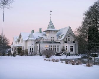 Villa Gransholm - Gemla - Edificio