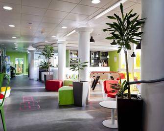 Ibis Styles Lyon Villeurbanne - Villeurbanne - Hall d’entrée