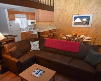 Club Tahoe Resort - Incline Village - Living room