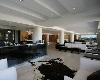 Hotel Ruhig - Marotta - Lobby