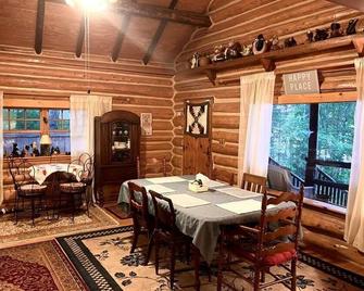 Cozy cottage on Portage Lake - Hancock - Dining room