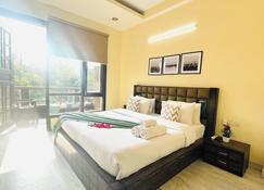 Olive Service Apartments - Artemis - Gurugram - Bedroom