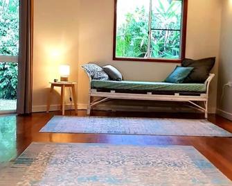 Palm Cove/Cairns beaches tropical spacious retreat - Clifton Beach - Olohuone