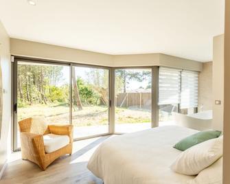 New villa 240m2, 5 bedrooms, 5 bathrooms, swimming pool, near ocean to Les Sables d'Olonne - Château-d’Olonne - Schlafzimmer