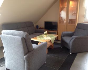 Vacation apartment for 2 -3 persons in the beautiful Weserbergland - Hessisch Oldendorf - Soggiorno