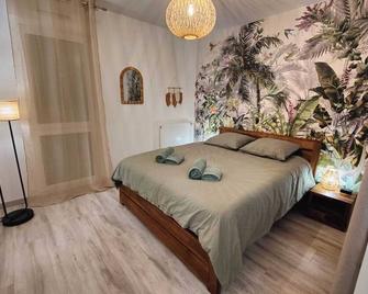 Quietstay 20' Paris, Connected Home Avec Terrasse - Massy - Chambre