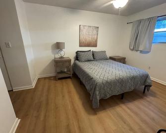 Retro lake Eola 1 Bedroom Condo Thornton park - Orlando - Bedroom