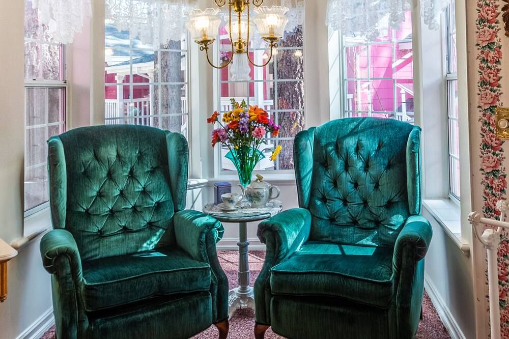 Apples Bed and Breakfast Inn - Big Bear Lake - Sovrum