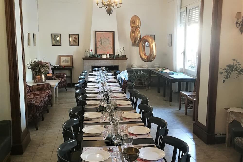Hostal Montsoliu - Arbúcies - Restaurant