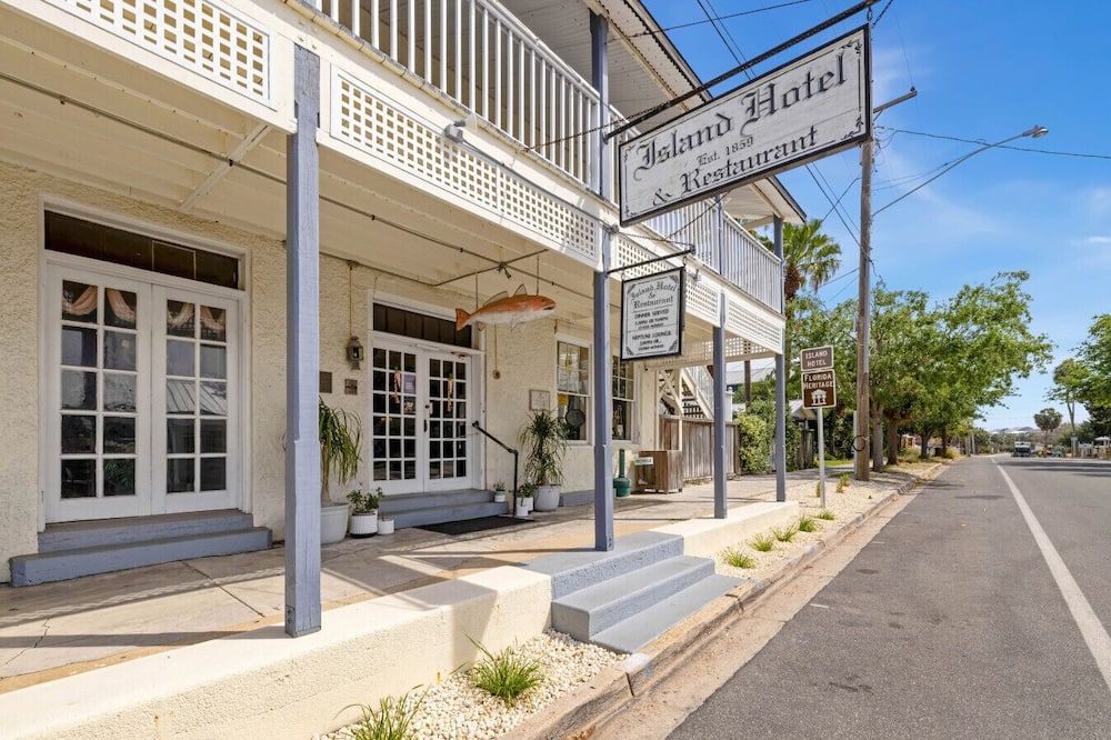 The Historic Island Hotel of Cedar Key - Cedar Key - Edificio