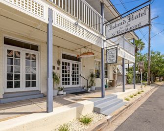 The Historic Island Hotel of Cedar Key - Cedar Key - Edificio