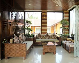 Rishat Sngi Orchid Resort, Shillong - Shillong - Lobby